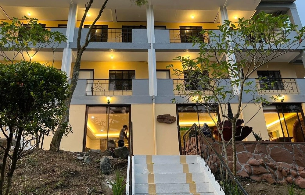 Gallery Picture