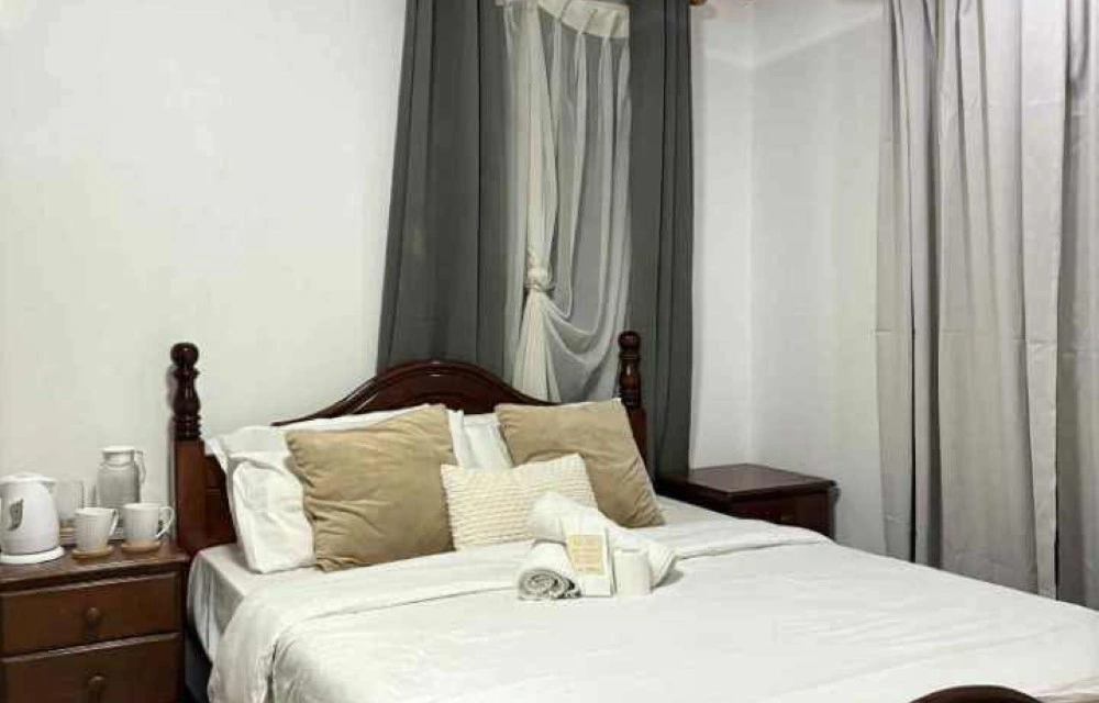 Gallery Picture